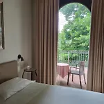 Pensión Al Melograno - & Breakfast 4*