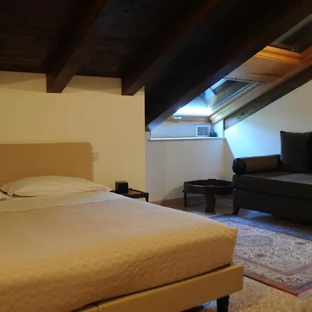 Al Melograno - Room&breakfast 4* Bologna