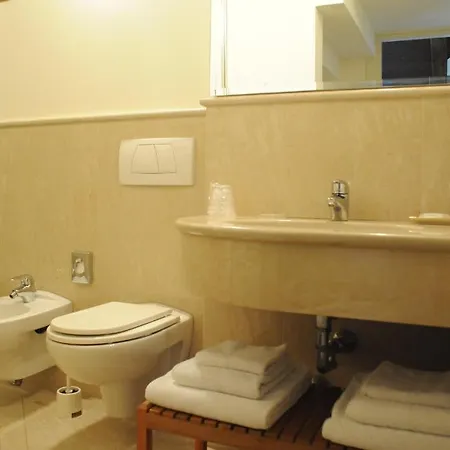 Al Melograno - Room&breakfast 4*