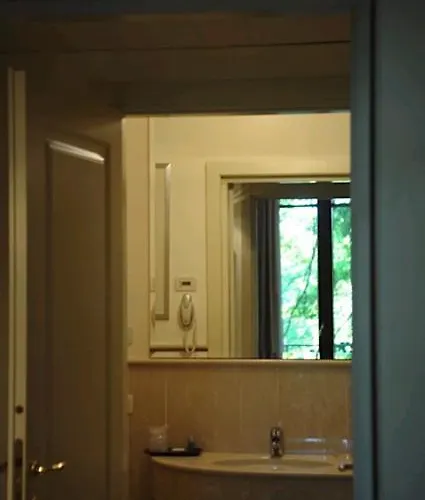 Al Melograno - & Breakfast 볼로냐