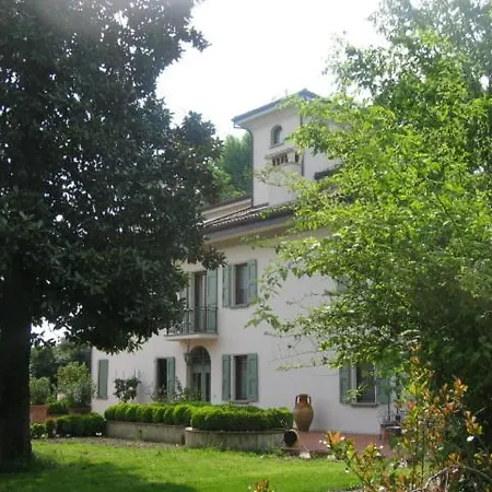 Al Melograno - & Breakfast Pensjonat 4*